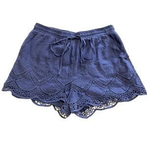 Francesca’s embroidered lace crochet shorts blue size medium
